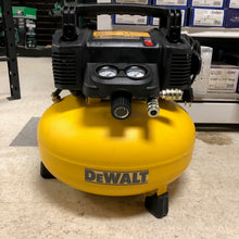DEWALT DWFP55126 6 Gallon 165 PSI Pancake Air Compressor (Refurbished)