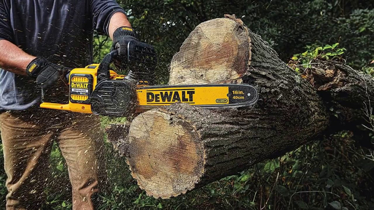 Dewalt 16 deals inch cordless chainsaw